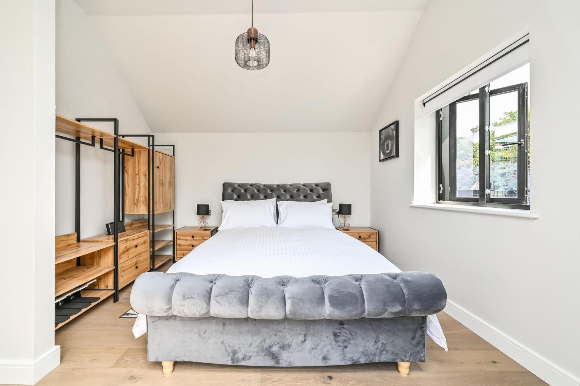 הוילה צ'רלסטאון 1 The Nest - Luxury Modern House Nr Beach & Bars With Sea Views & Free Parking מראה חיצוני תמונה